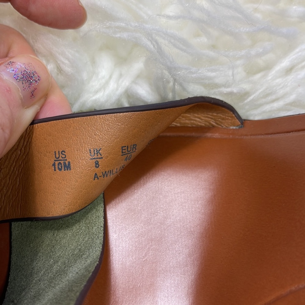 Franco Sarto Willis Green Suede Sandals - Picture 10 of 11